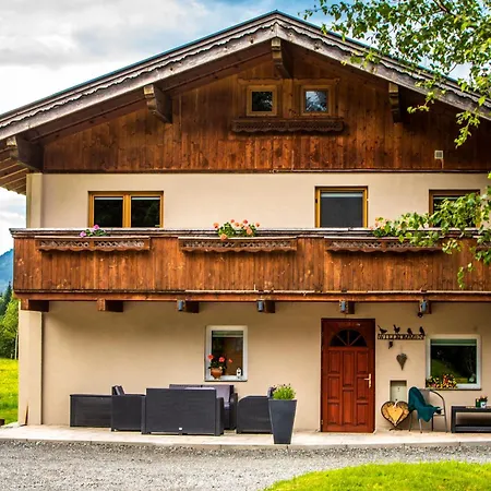 Mountain Lodge Neukirchen am Großvenediger Exterior foto
